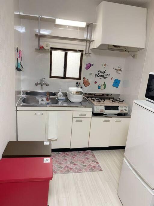 天下茶屋浪漫满屋 Osaka Exteriör bild