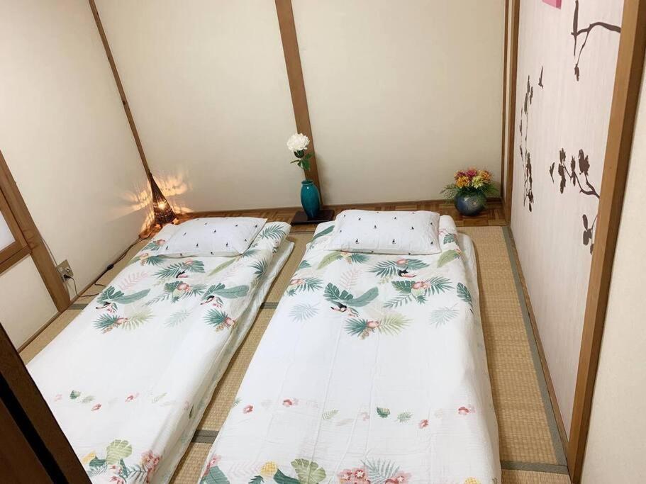 天下茶屋浪漫满屋 Osaka Exteriör bild
